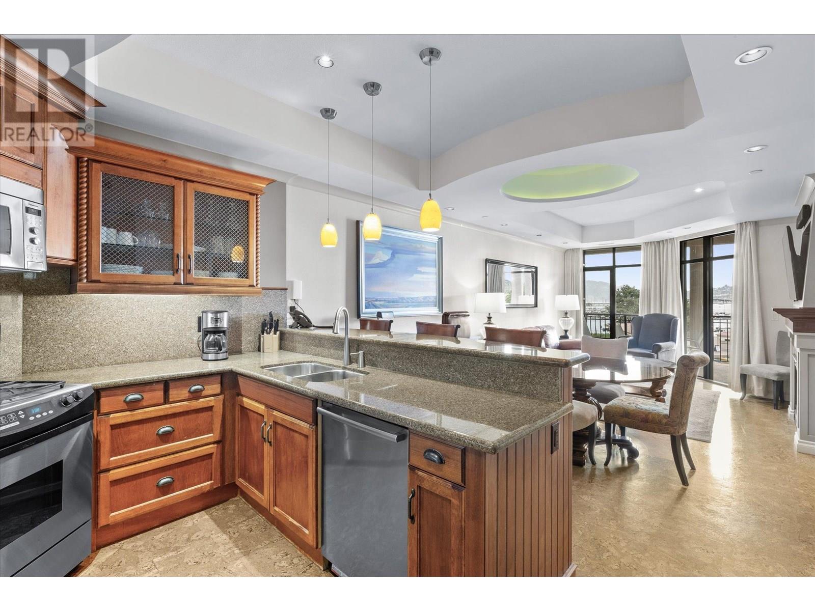 355 1288 Water Street, Kelowna