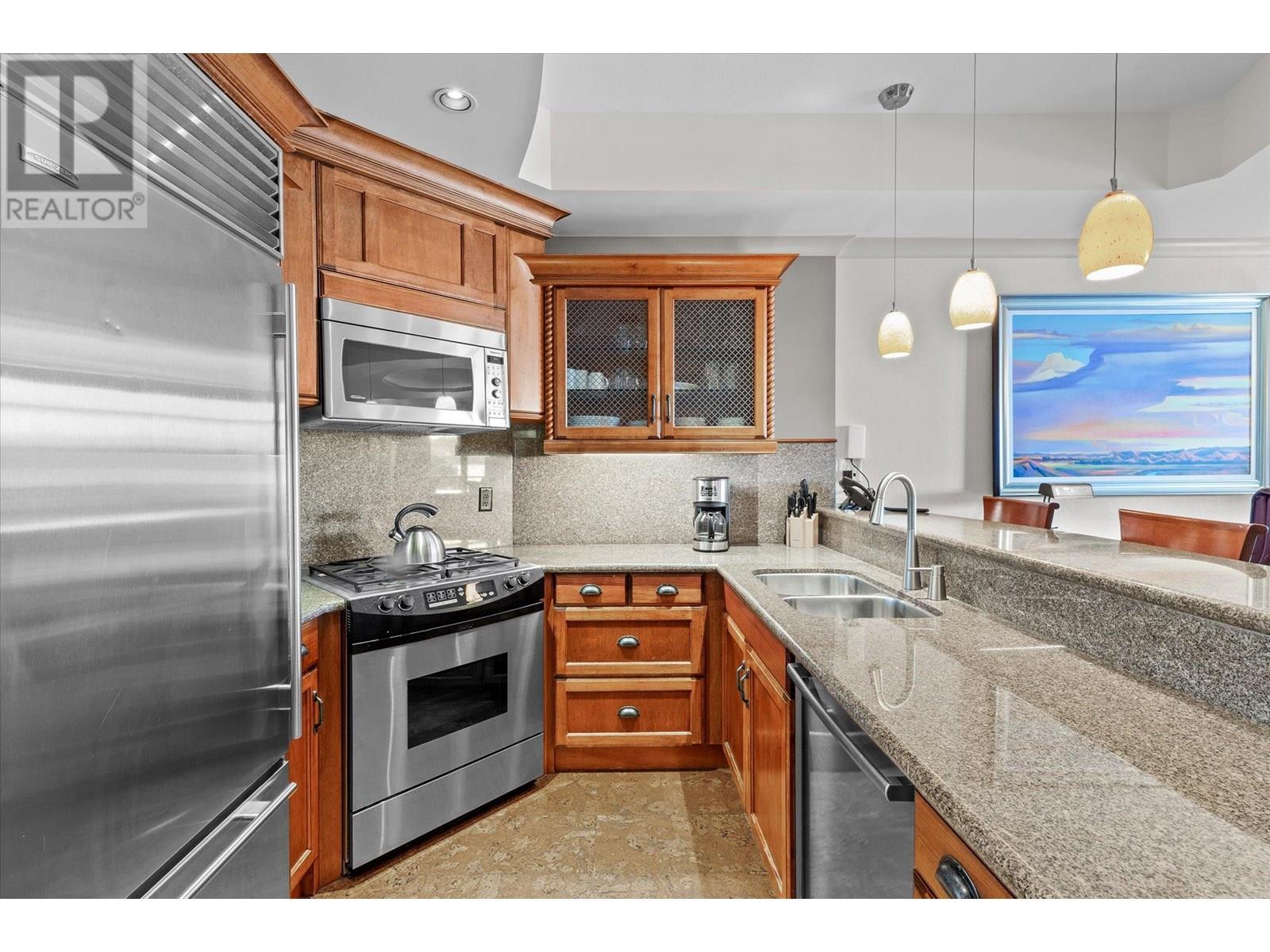 355 1288 Water Street, Kelowna