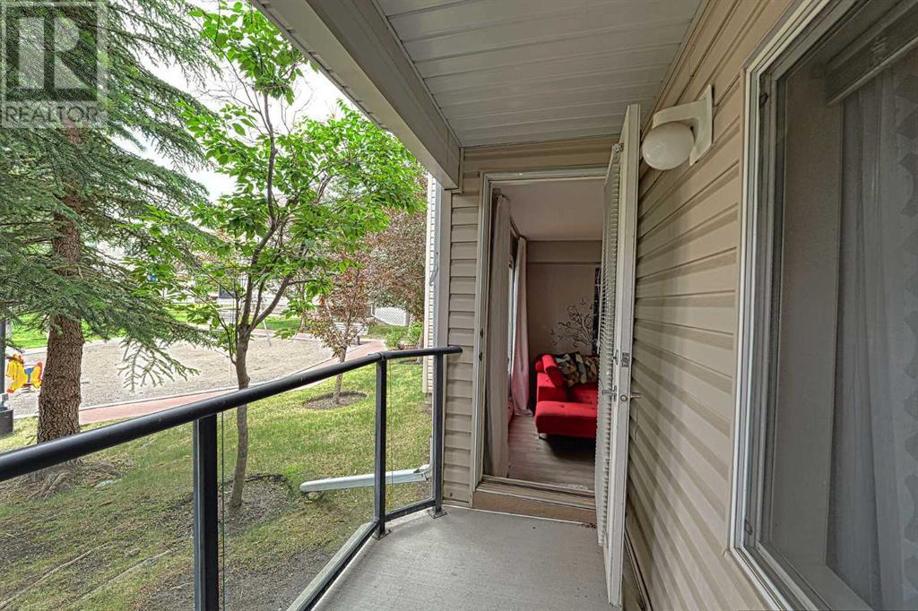 Single Family House for Sale in   Arbour Lake Road NW Arbour Lake Calgary 