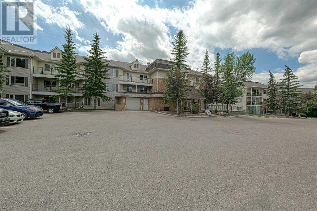 Single Family House for Sale in   Arbour Lake Road NW Arbour Lake Calgary 