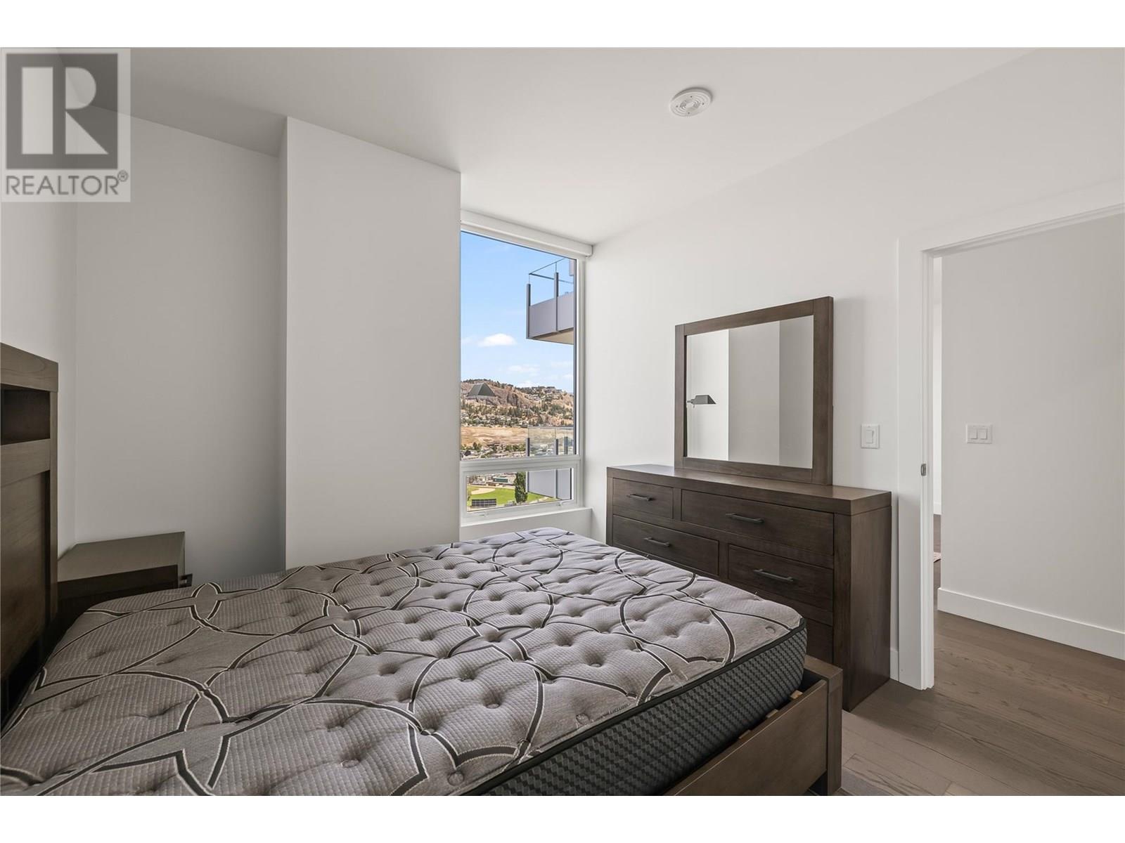 Photo 2 of 1181 Sunset Drive Unit 2207, Kelowna BC