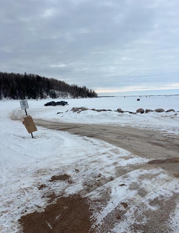 Photo 8 of 1 Lakeshore Road, Belair MB