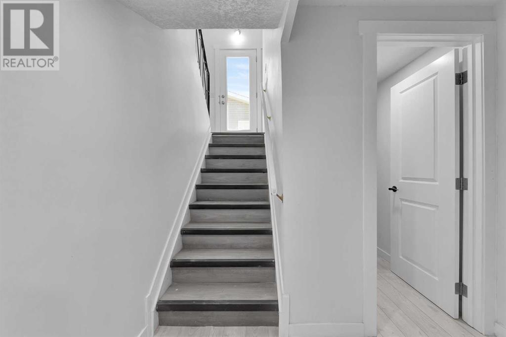 Single Family House Bungalow for Sale in  Dovercliffe Road SE Dover Calgary 