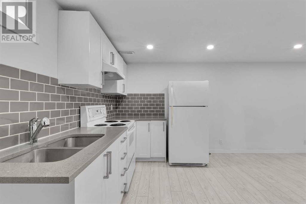 Single Family House Bungalow for Sale in  Dovercliffe Road SE Dover Calgary 