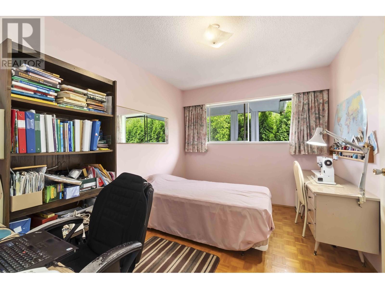 Photo 14 of 2171 Duthie Avenue, Burnaby BC