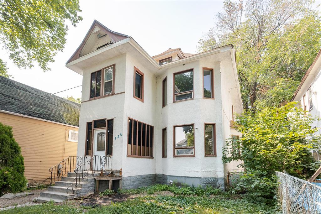 Photo 15 of 438 St Johns Avenue, Winnipeg MB