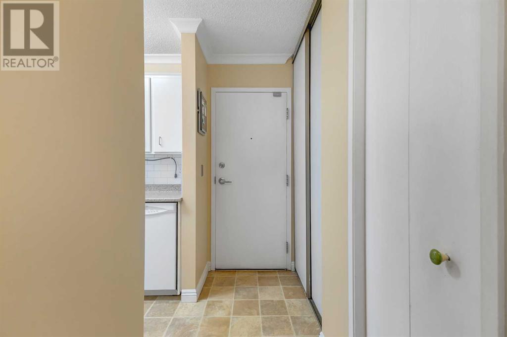 Single Family House for Sale in  A  Street NW Varsity Calgary 