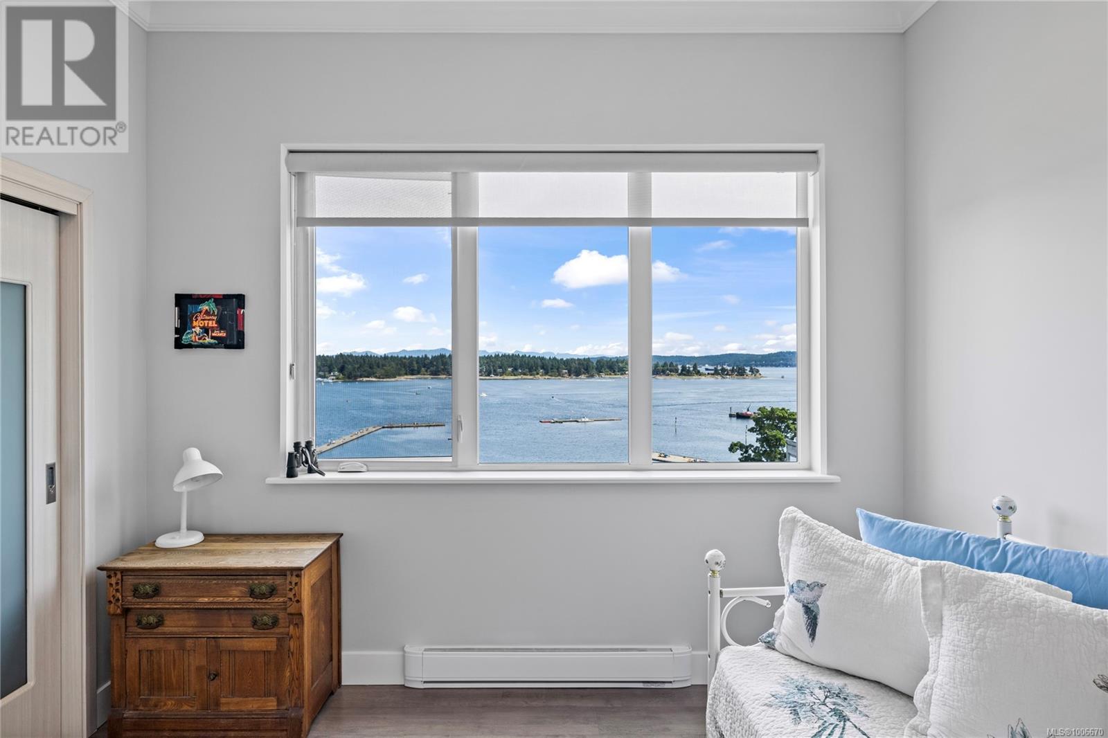 404 10 Chapel St, Nanaimo