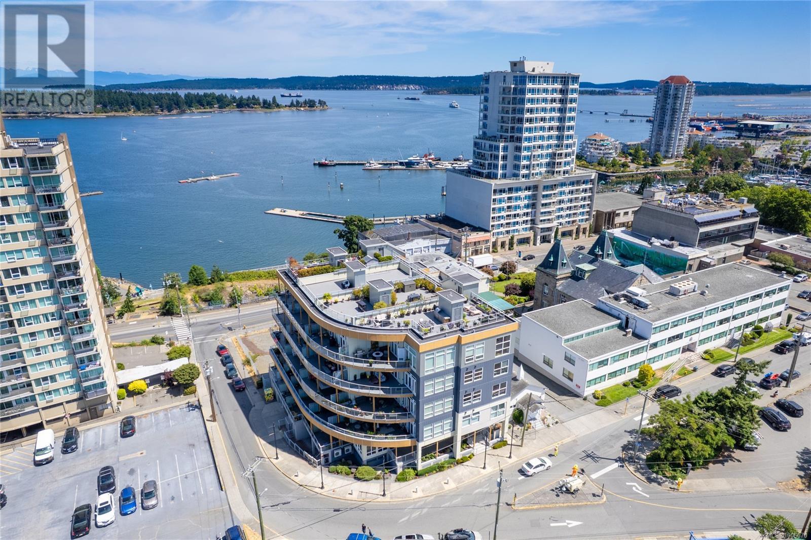 404 10 Chapel St, Nanaimo