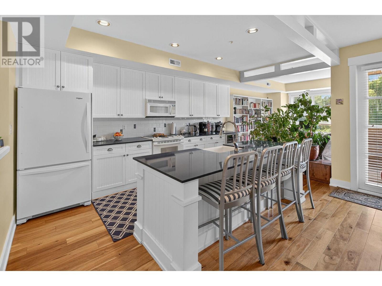 524 3880 Truswell Road, Kelowna