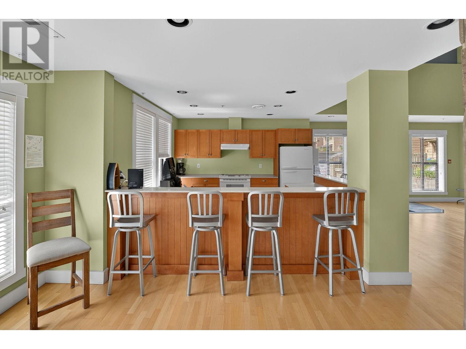524 3880 Truswell Road, Kelowna