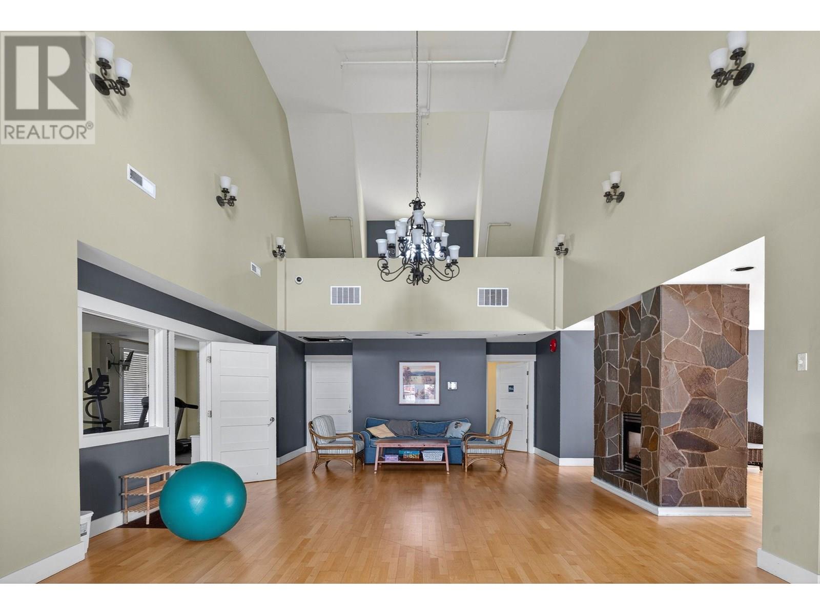 524 3880 Truswell Road, Kelowna