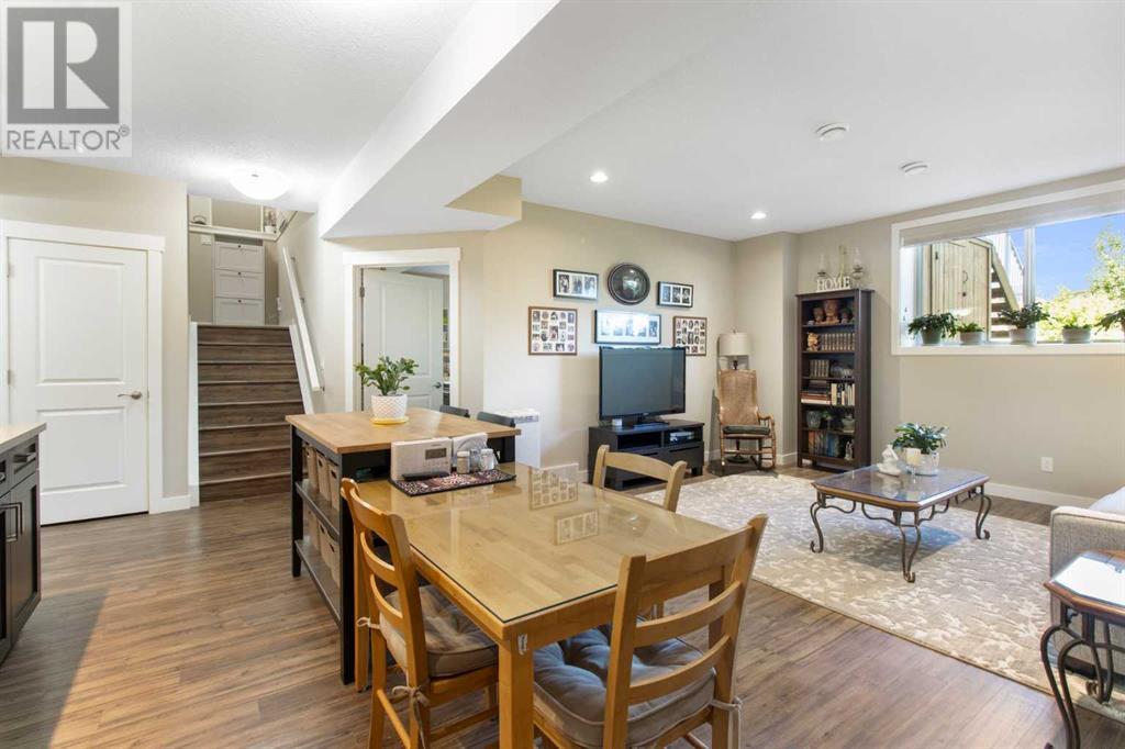 33 Silverado Crest Bay SW, Calgary, Alberta