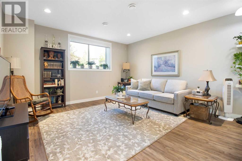 Single Family House for Sale in  Silverado Crest Bay SW Silverado Calgary 
