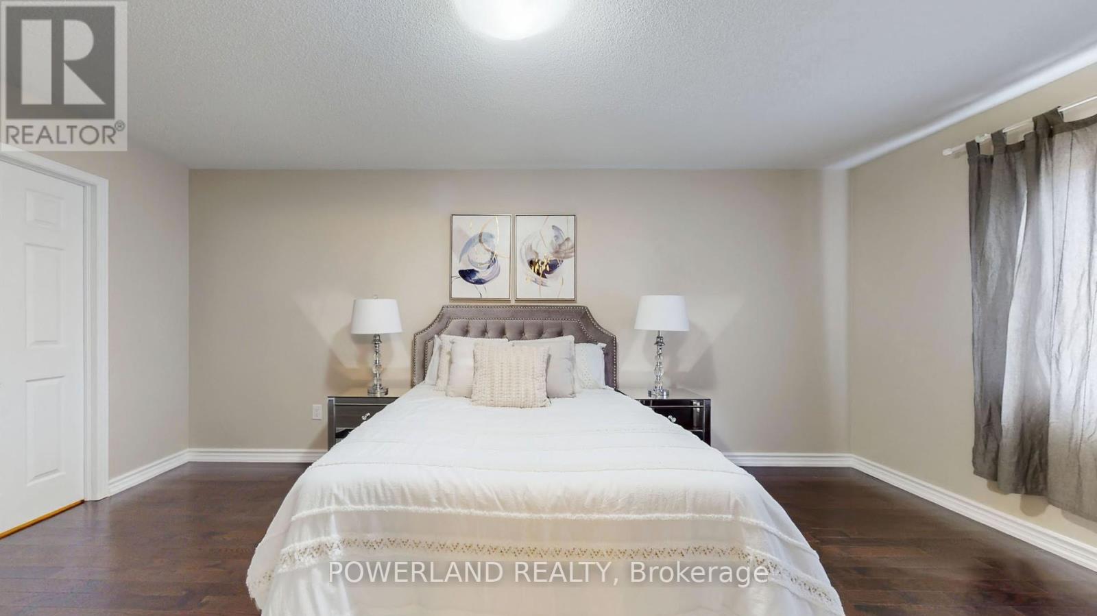 Single Family House for Sale in  SPRUCE PINE CRESCENT Vaughan (Patterson) 