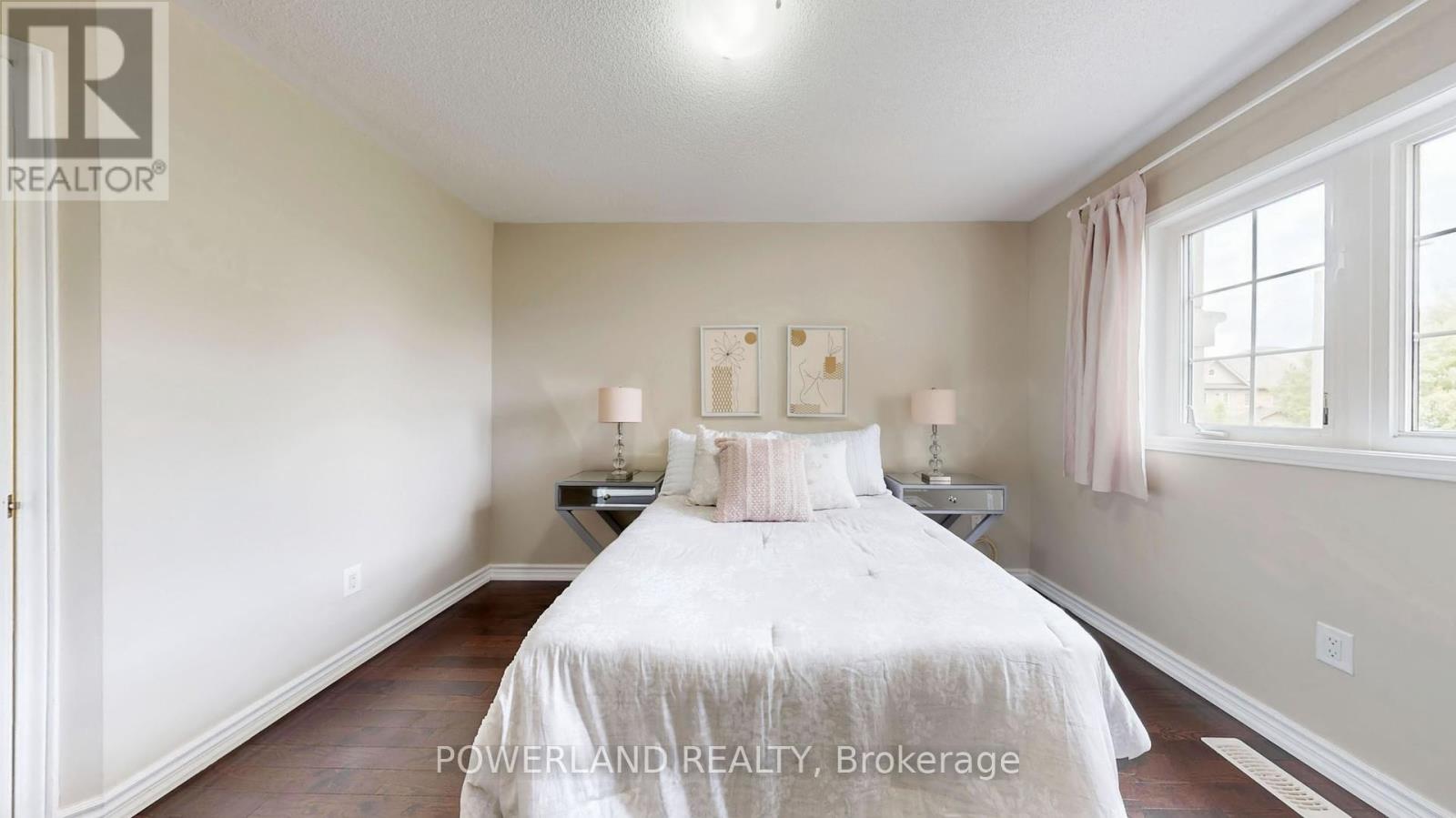 Single Family House for Sale in  SPRUCE PINE CRESCENT Vaughan (Patterson) 