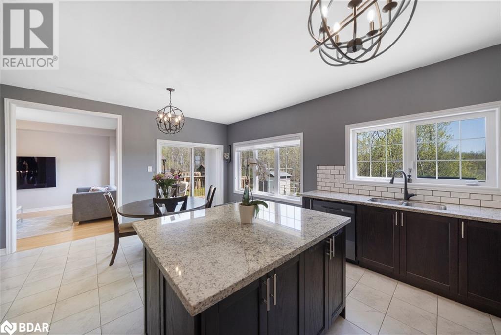 Photo 16 of 1601 Emberton Way, Innisfil ON