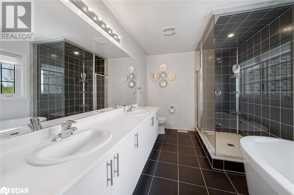 Photo 31 of 1601 Emberton Way, Innisfil ON