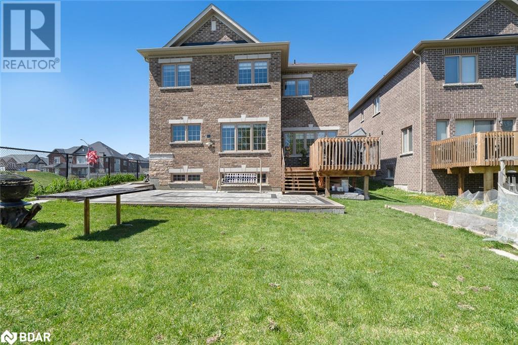 Photo 38 of 1601 Emberton Way, Innisfil ON