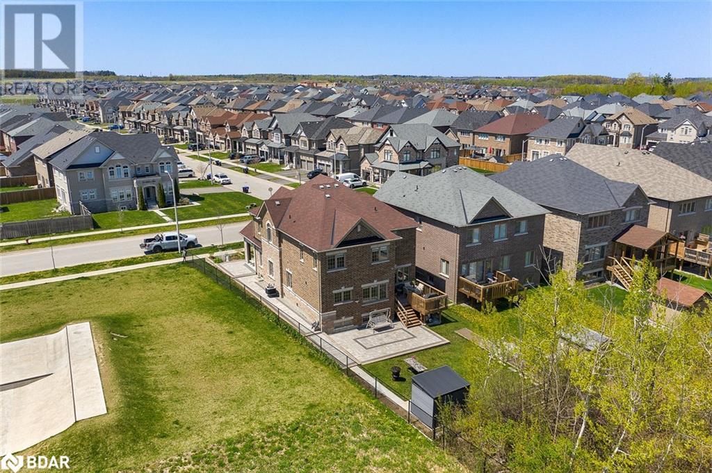 Photo 41 of 1601 Emberton Way, Innisfil ON