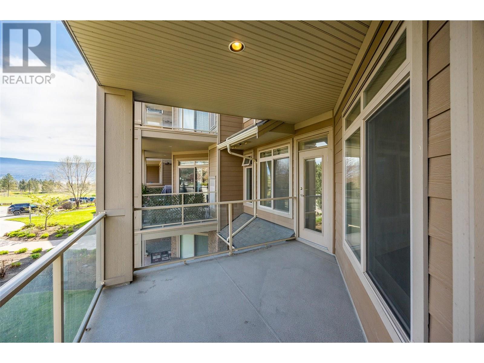 #215 3533 CARRINGTON ROAD - 20