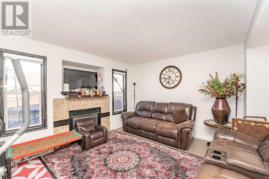 Single Family House for Sale in  Martha