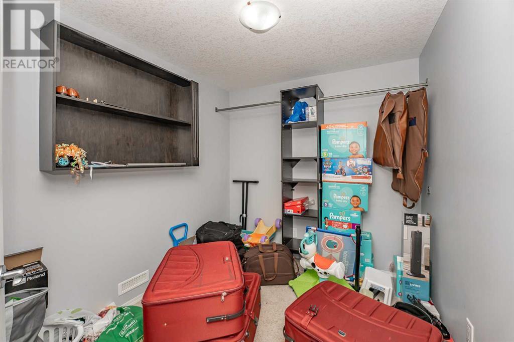 Single Family House for Sale in  Martha