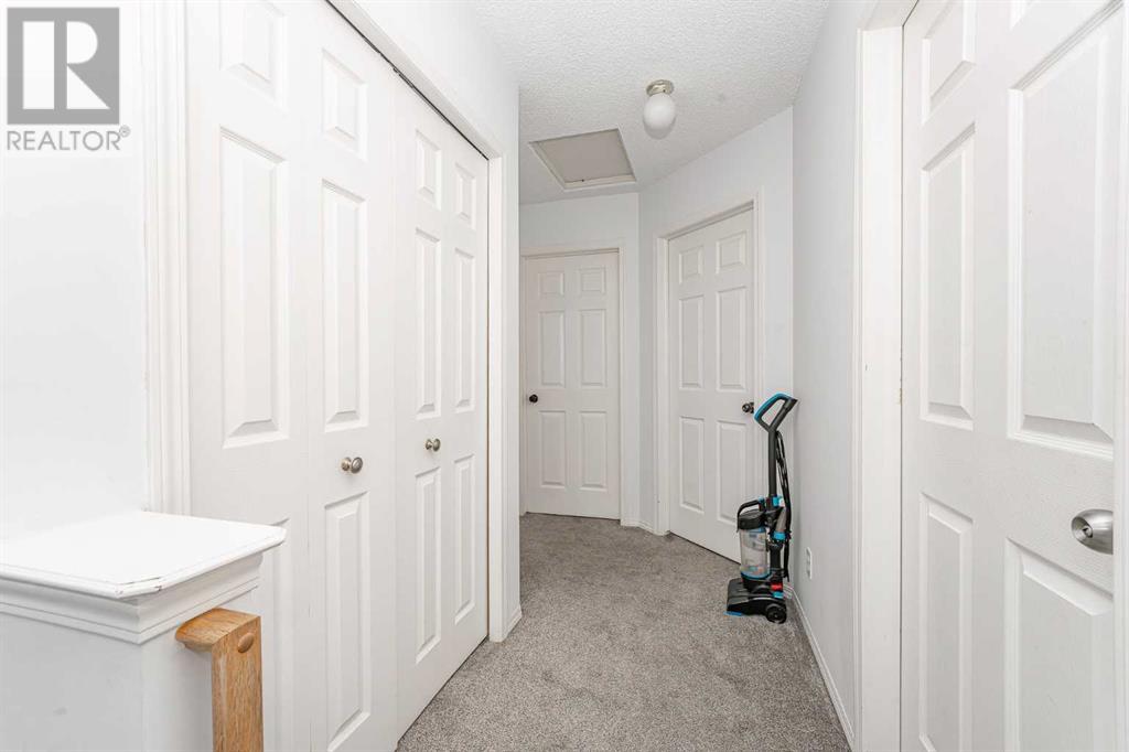 Single Family House for Sale in  Martha