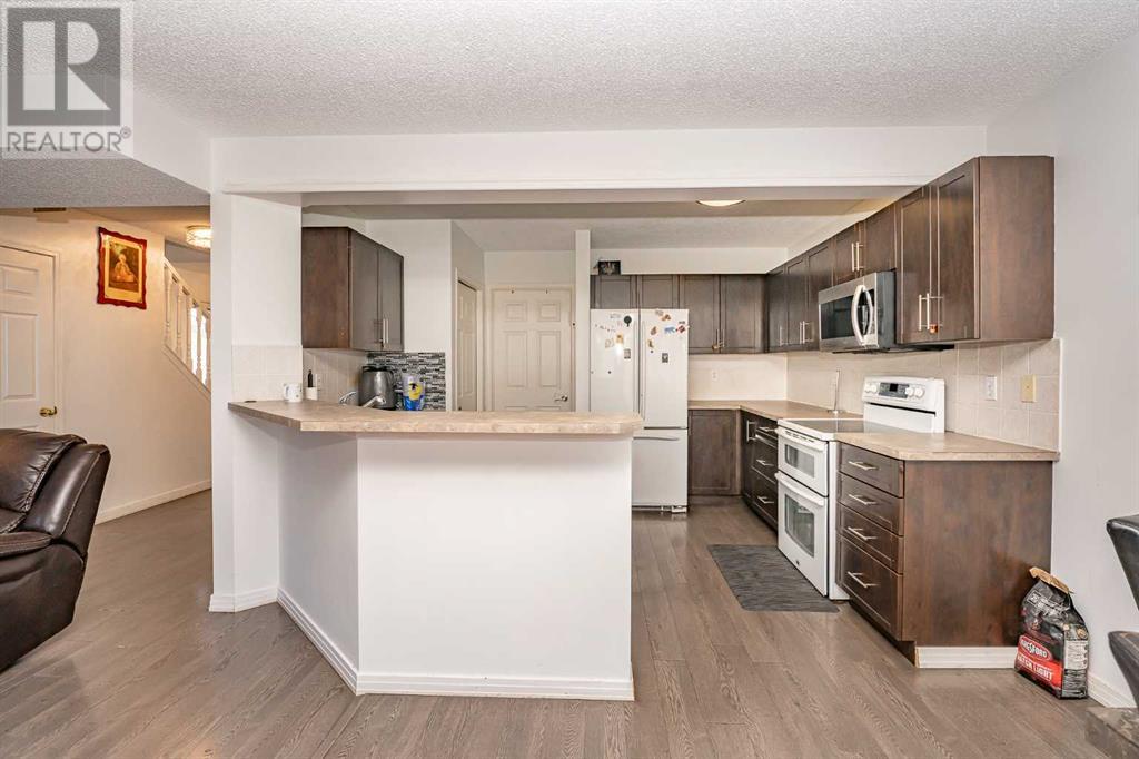 Single Family House for Sale in  Martha