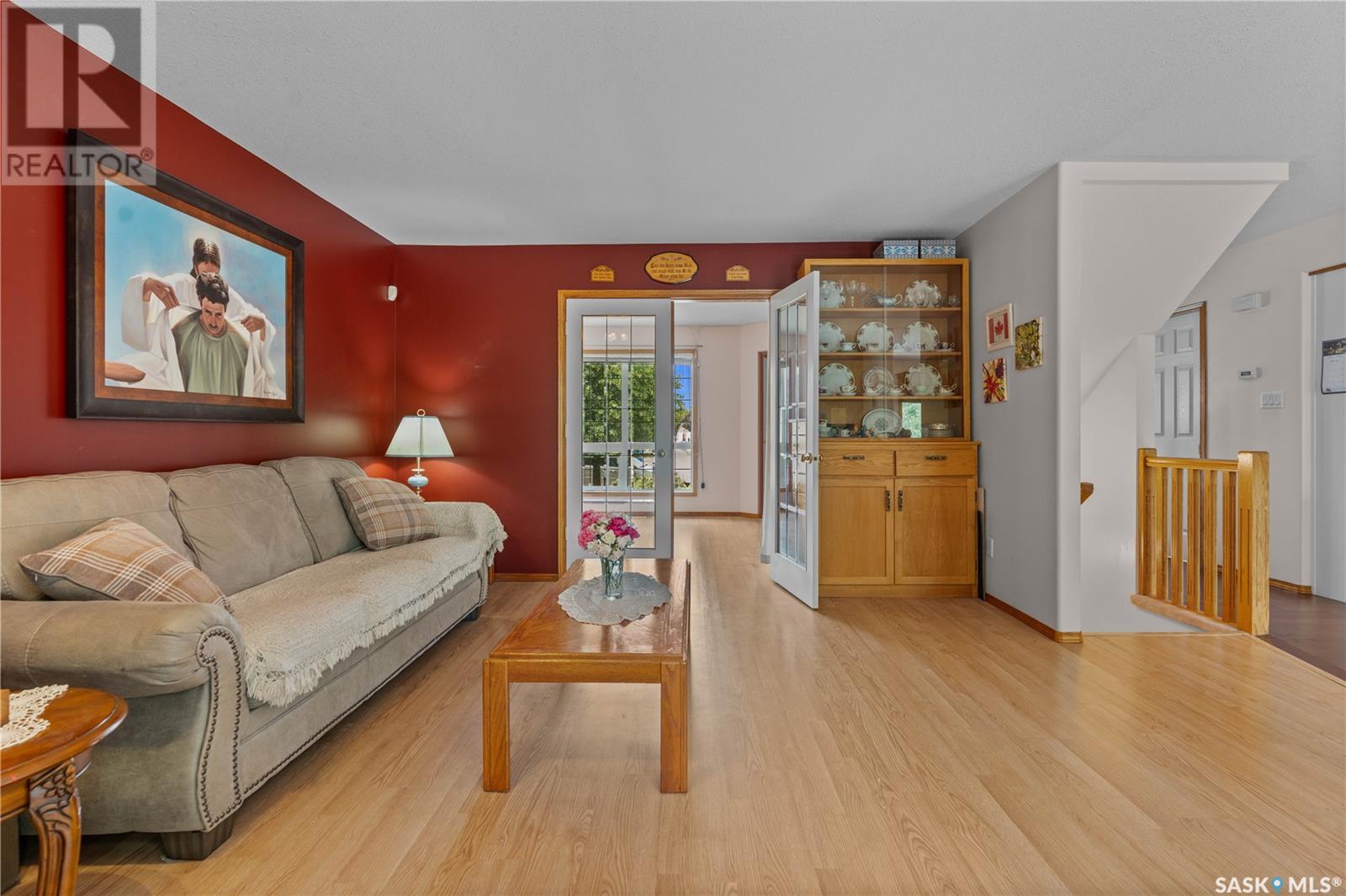 Single Family House 2 Level for Sale in  Hayden Park ROAD Regina 