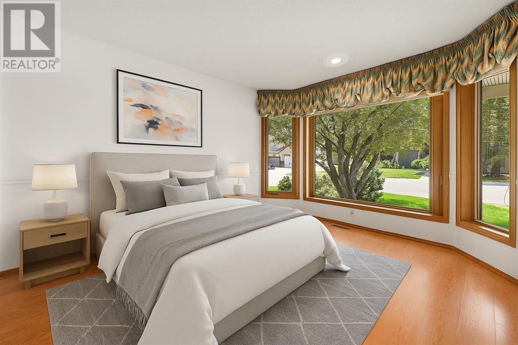 Single Family House Bungalow for Sale in  Shawnee Gardens SW Shawnee Slopes Calgary 