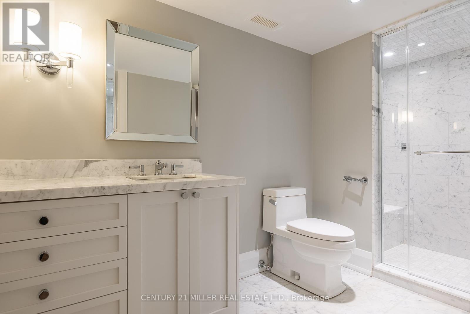Photo 28 of 6 Chartwell Road, Oakville ON