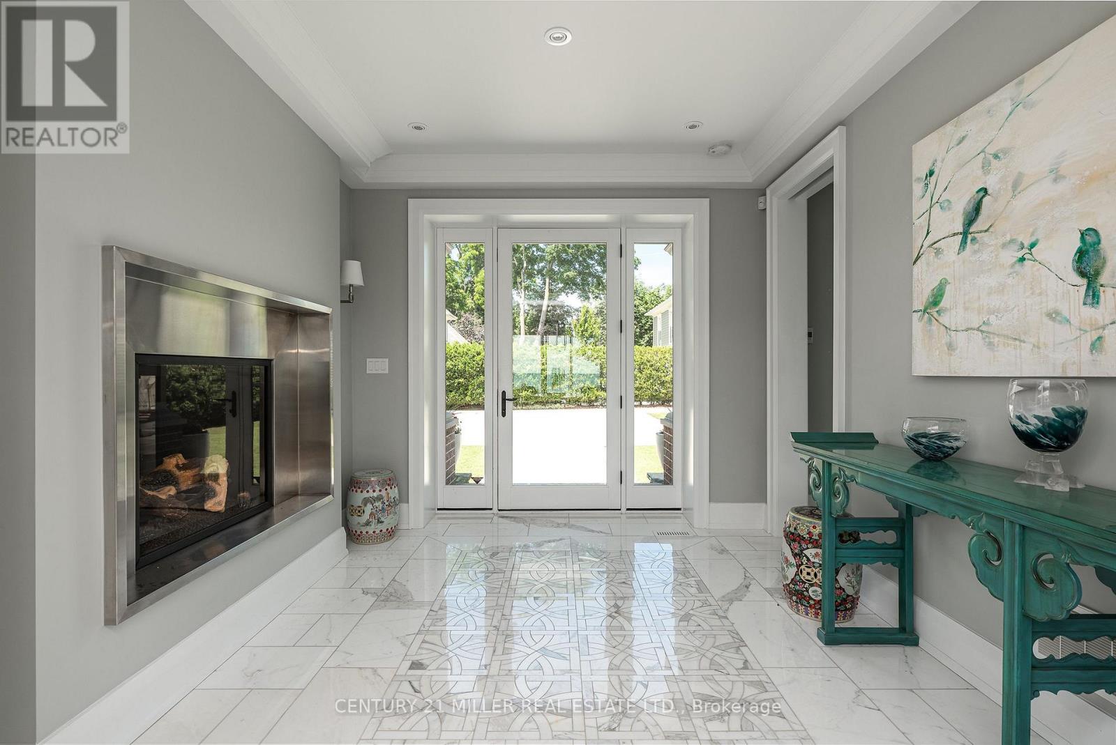 Photo 7 of 6 Chartwell Road, Oakville ON