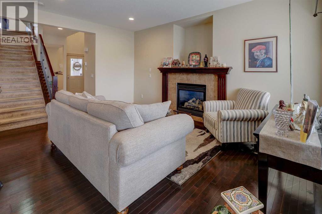 Single Family House for Sale in  Kinlea Link NW Kincora Calgary 