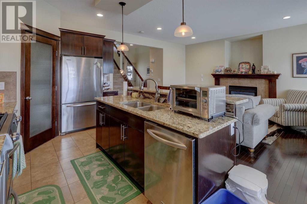 Single Family House for Sale in  Kinlea Link NW Kincora Calgary 