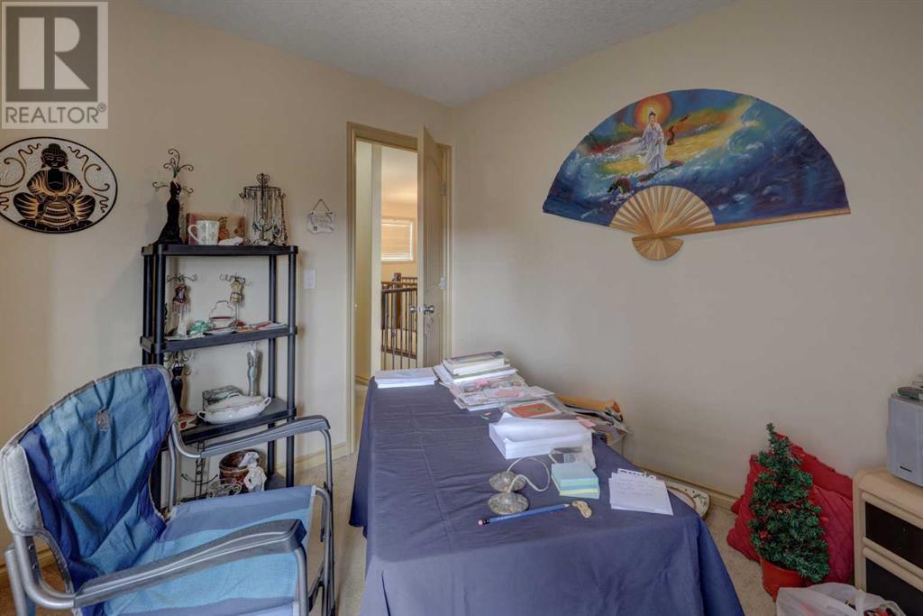 Single Family House for Sale in  Kinlea Link NW Kincora Calgary 