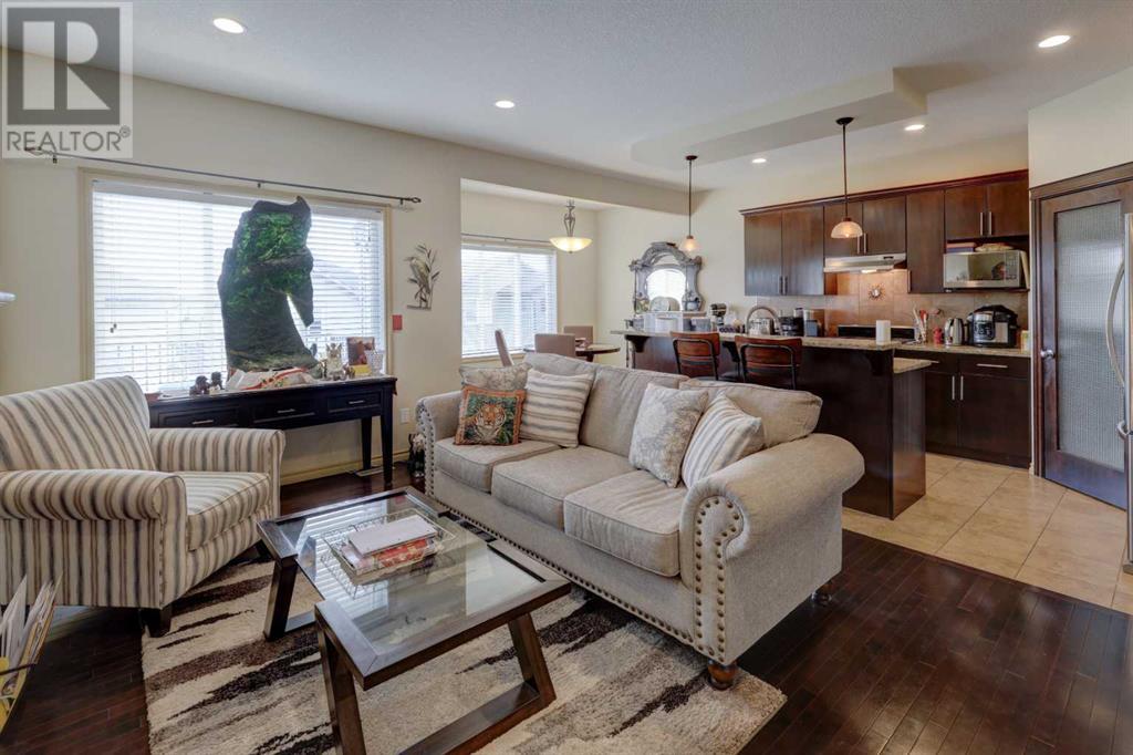 Single Family House for Sale in  Kinlea Link NW Kincora Calgary 