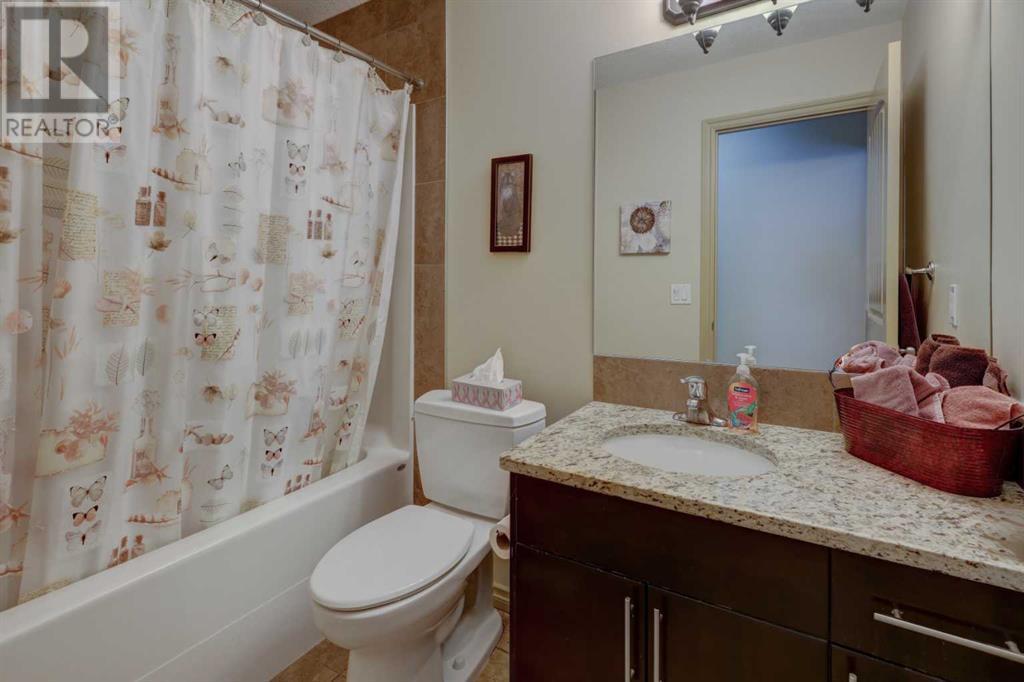 Single Family House for Sale in  Kinlea Link NW Kincora Calgary 
