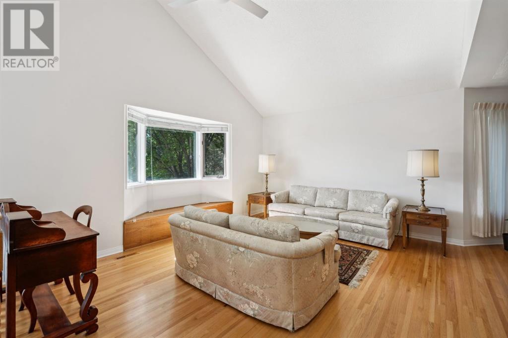 Single Family House for Sale in  Strathlorne Crescent SW Strathcona Park Calgary 