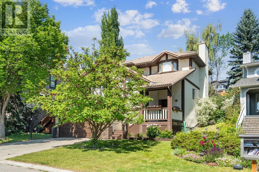 Single Family House for Sale in  Strathlorne Crescent SW Strathcona Park Calgary 