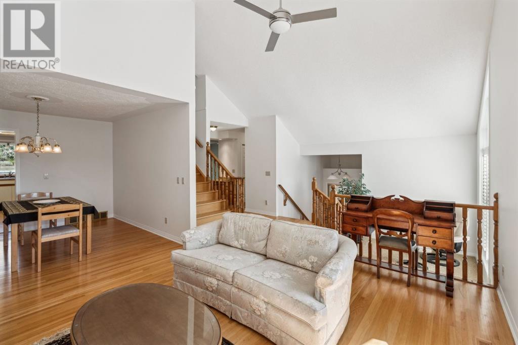 Single Family House for Sale in  Strathlorne Crescent SW Strathcona Park Calgary 