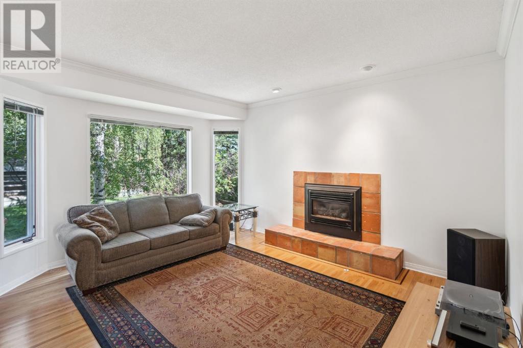 Single Family House for Sale in  Strathlorne Crescent SW Strathcona Park Calgary 