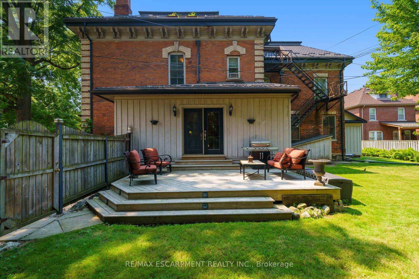 Photo 42 of 275 Cumberland Avenue, Hamilton ON