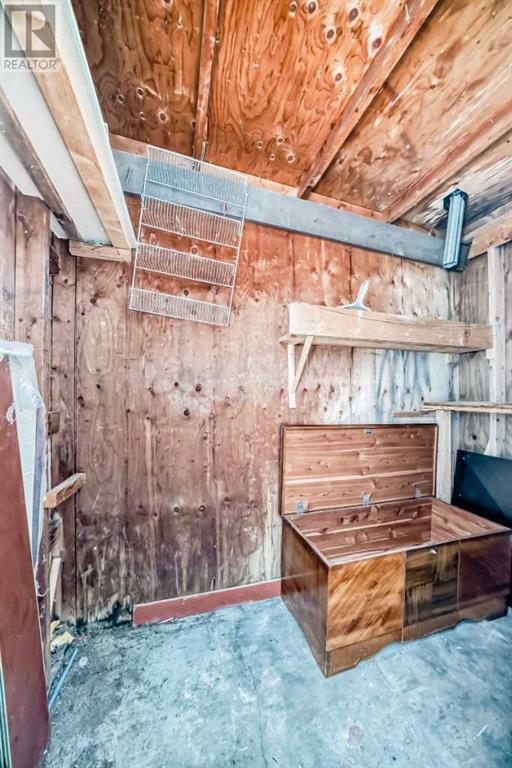 Single Family House for Sale in   Varsity Drive NW Varsity Calgary 