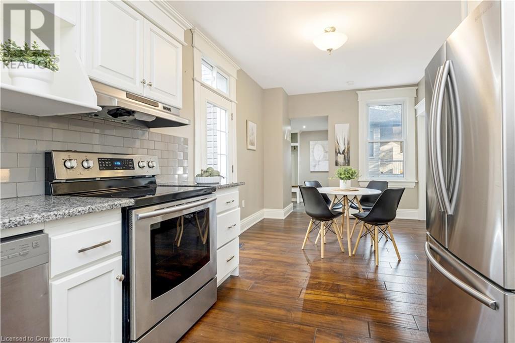 Photo 2 of 274 Alma Street Street, Rockwood ON