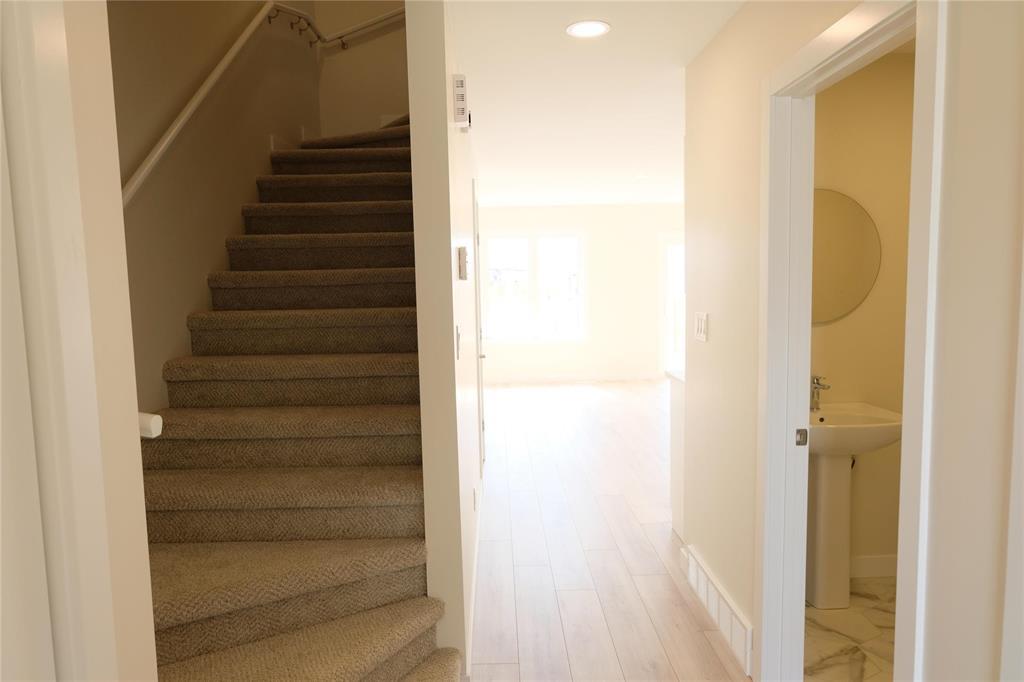 Photo 13 of 53 Gullane Street, Niverville MB