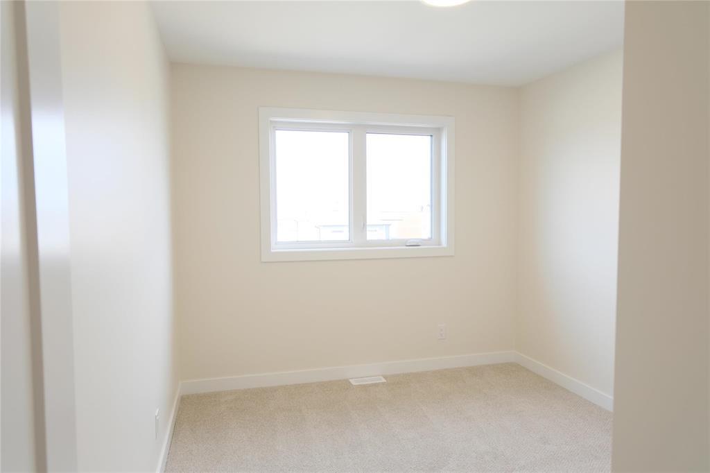 Photo 5 of 53 Gullane Street, Niverville MB