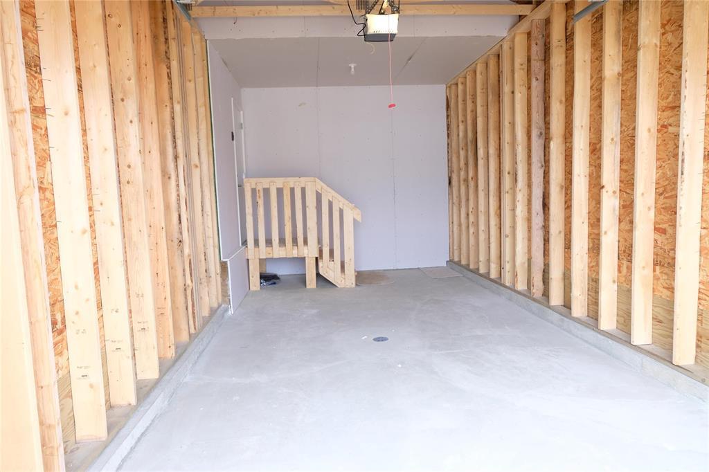 Photo 10 of 53 Gullane Street, Niverville MB