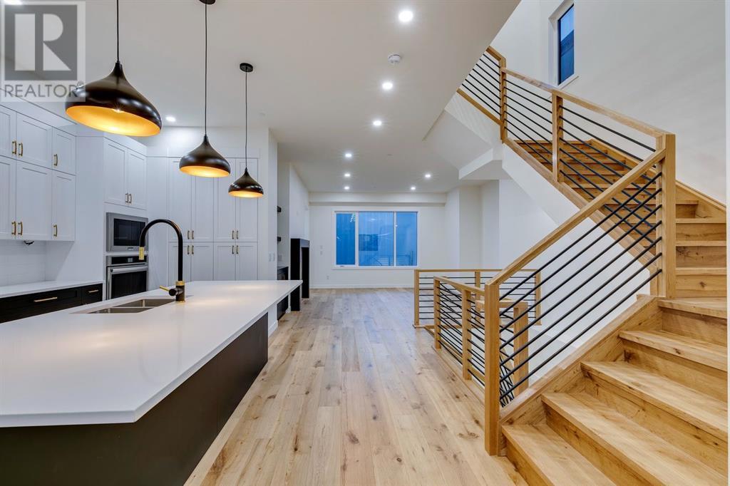 Single Family House for Sale in   Street SW Killarney/Glengarry Calgary 