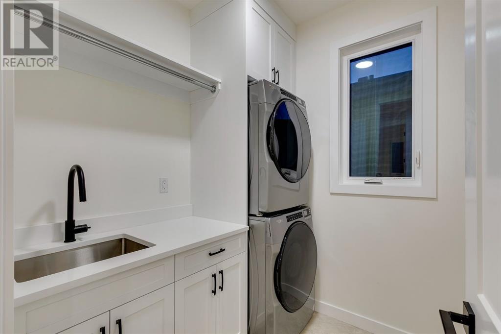 Single Family House for Sale in   Street SW Killarney/Glengarry Calgary 